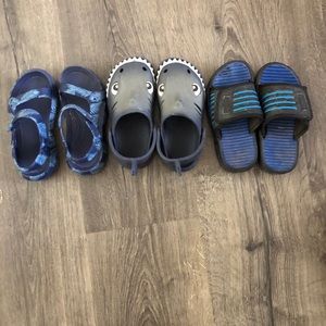 Lot of 4- toddler boy size 10